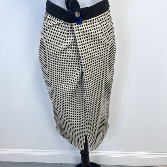Alfani Skirt size Small Black Ivory Textured Check Straight Pencil Midi Stretch - Picture 6 of 7